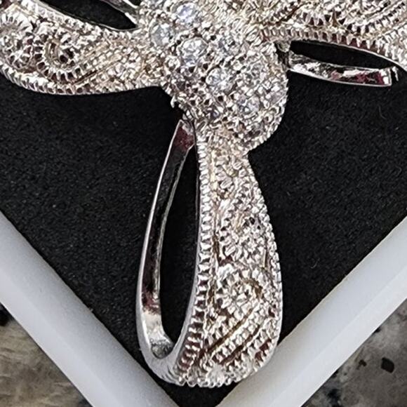 RP 925 Sterling Silver Rhinestone Looped Cross Necklace Slide Pendant, Thailand - Picture 3 of 6